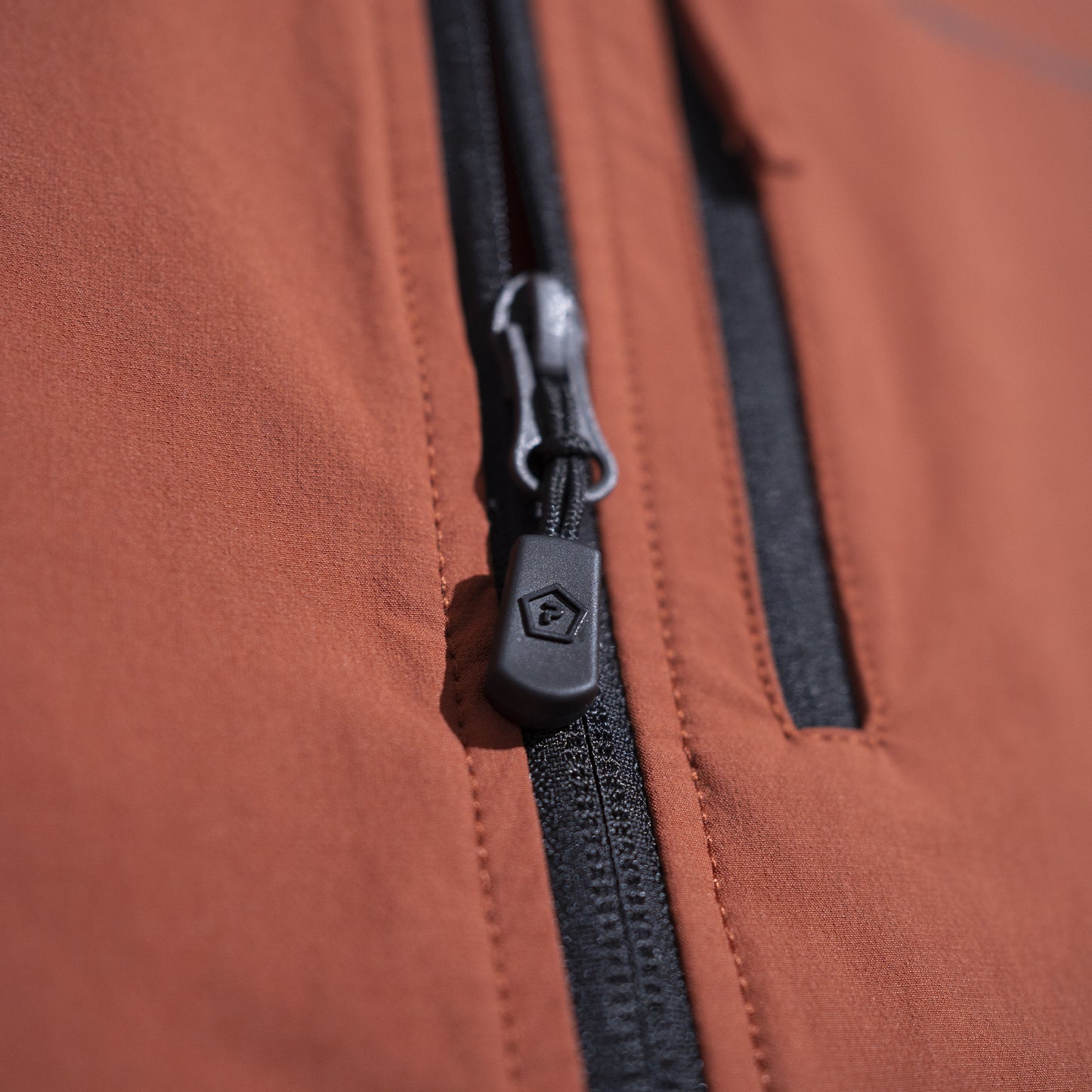 ELITE LIGHT SOFTSHELL JAKNA