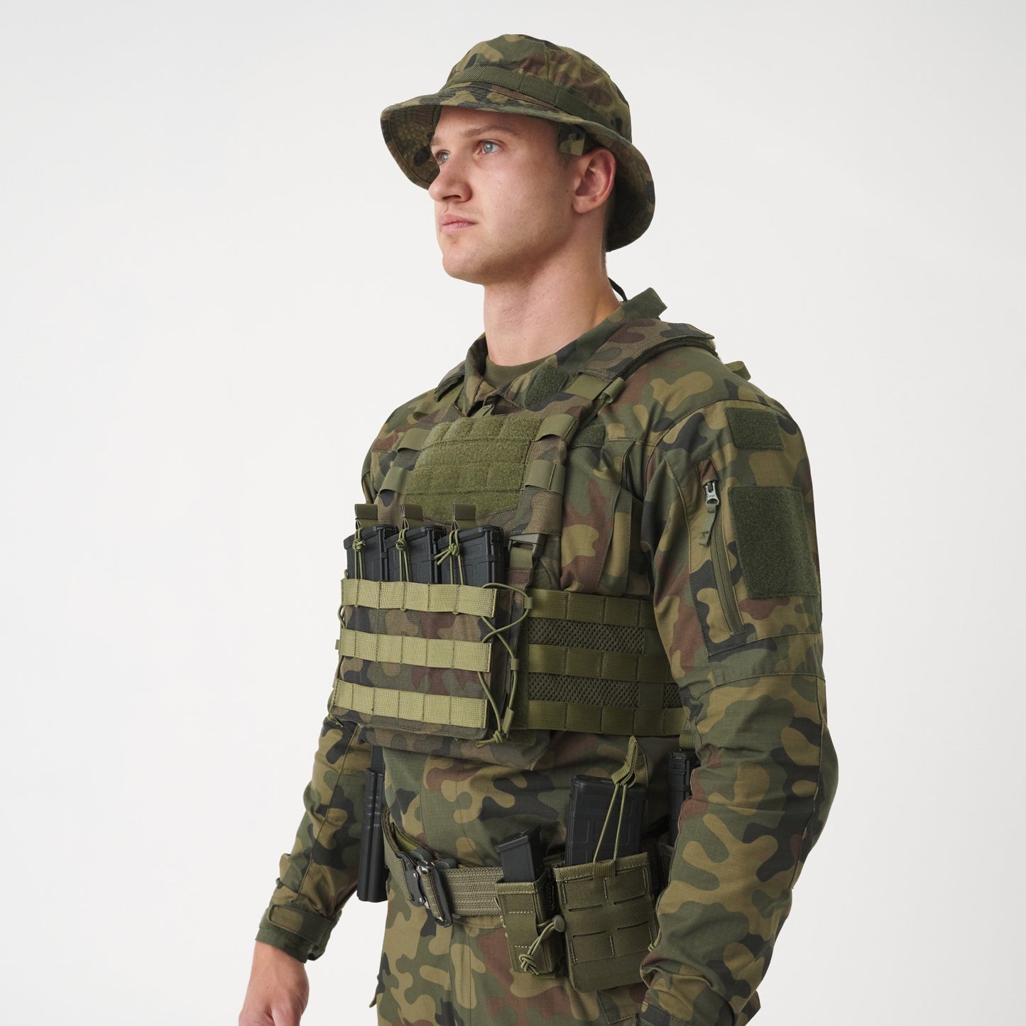 GUARDIAN MILITARY SET PRSLUK